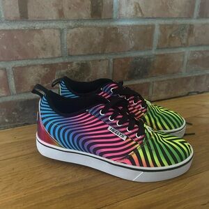 Heelys Kids Multicolor Striped Sneakers